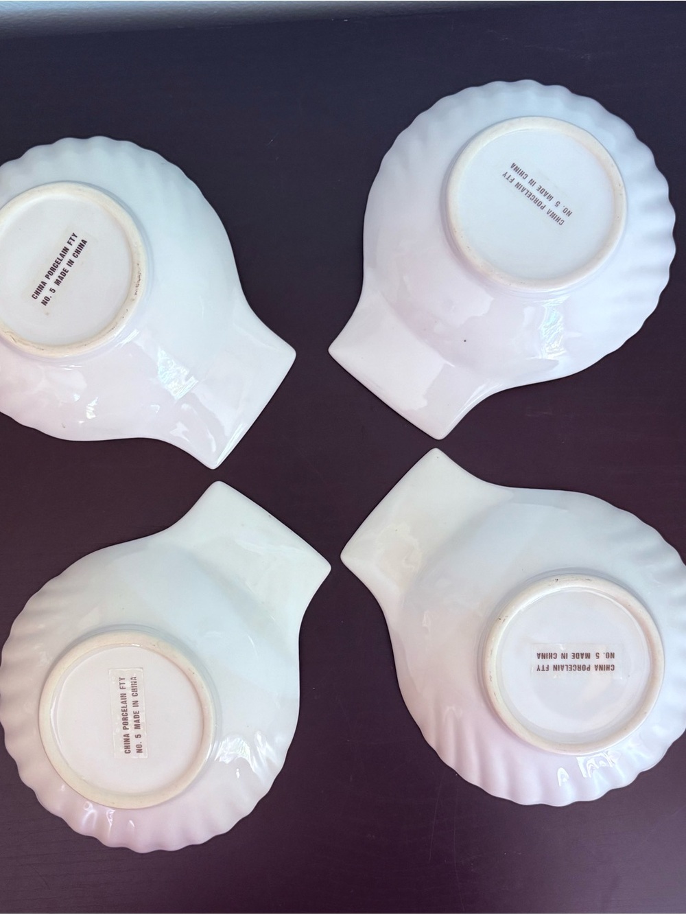 Scallop Shell China Plates - Set of 4 - Picture 7 of 10